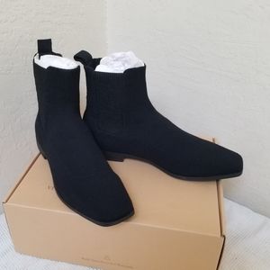 VIVAIA Collection Square Toe Chelsea Boots "Ryan" New EU 39 (8 US)